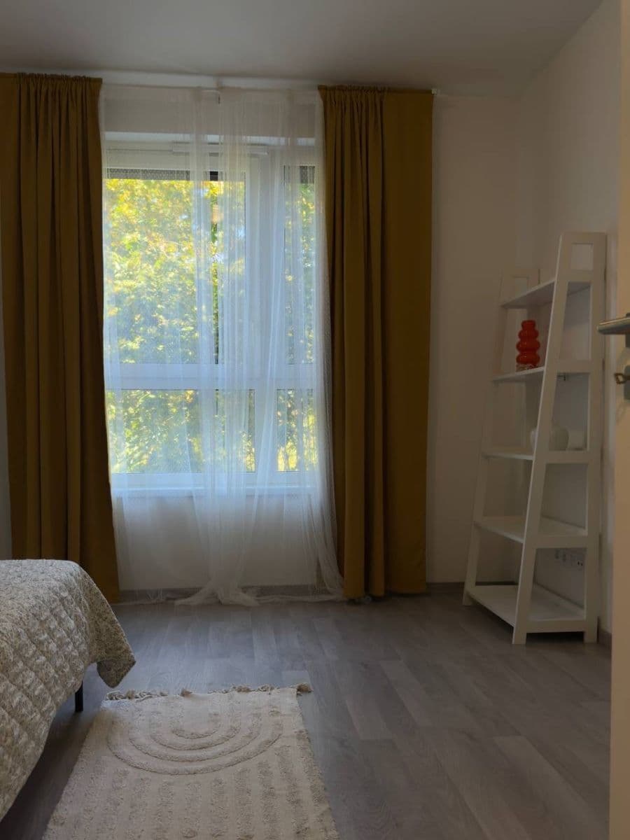 Prenájom bytu 17 m², Olgy Havlové, Praha, Praha Prenájom bytu 17 m², Olgy Havlové, Praha, Praha