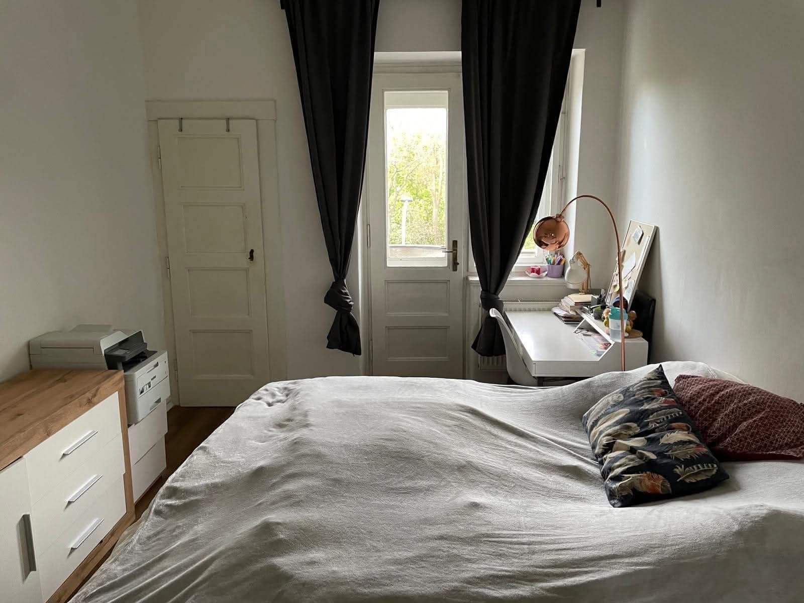 Prenájom bytu 2-izbový 45 m², Jičínská, Praha, Praha Prenájom bytu 2-izbový 45 m², Jičínská, Praha, Praha