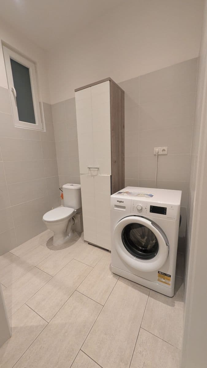 Prenájom bytu 2-izbový 59 m², Jaurisova, Praha, Praha Prenájom bytu 2-izbový 59 m², Jaurisova, Praha, Praha