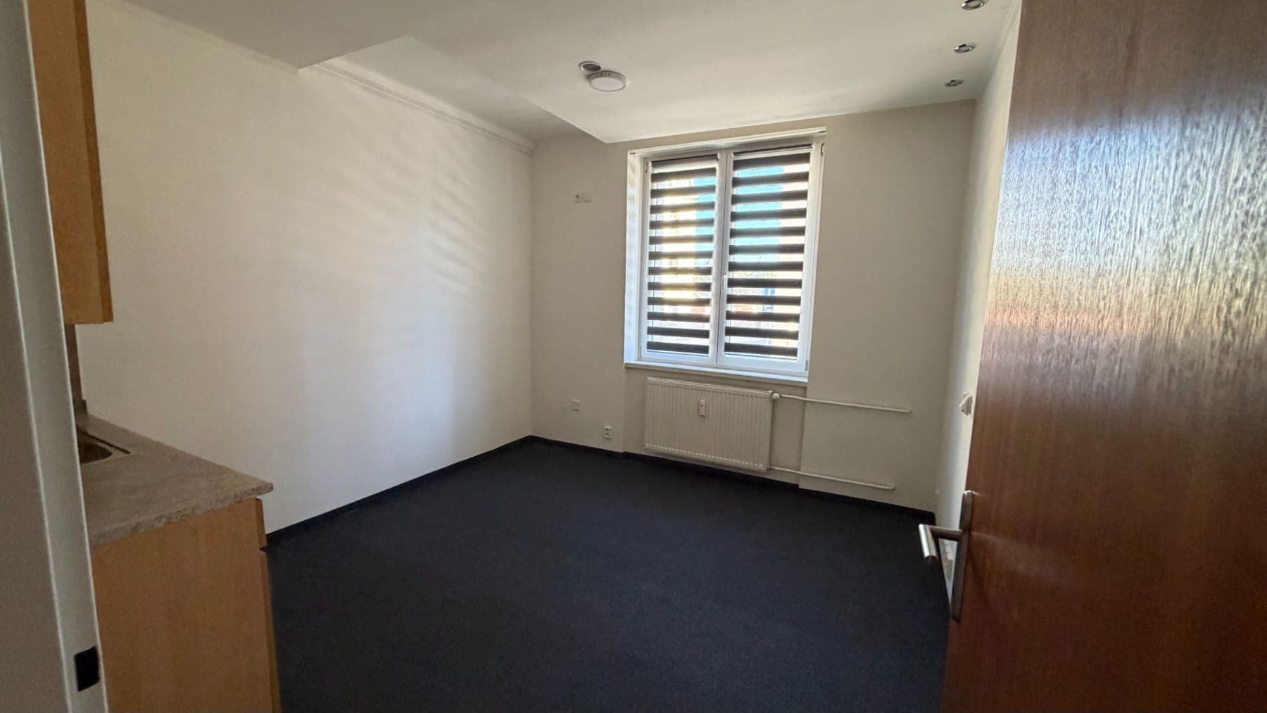 Prenájom bytu 1-izbový 23 m², Partyzánská, Chomutov, Ústecký kraj Prenájom bytu 1-izbový 23 m², Partyzánská, Chomutov, Ústecký kraj