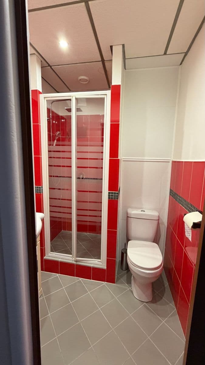 Prenájom bytu 1-izbový 23 m², Partyzánská, Chomutov, Ústecký kraj Prenájom bytu 1-izbový 23 m², Partyzánská, Chomutov, Ústecký kraj