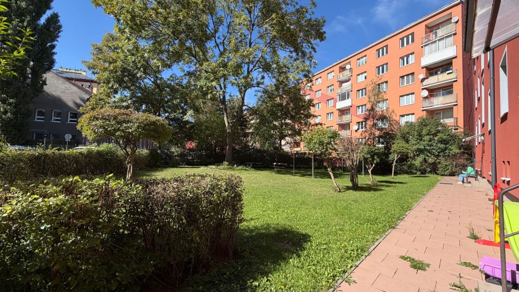 Prenájom bytu 1-izbový 23 m², Partyzánská, Chomutov, Ústecký kraj Prenájom bytu 1-izbový 23 m², Partyzánská, Chomutov, Ústecký kraj