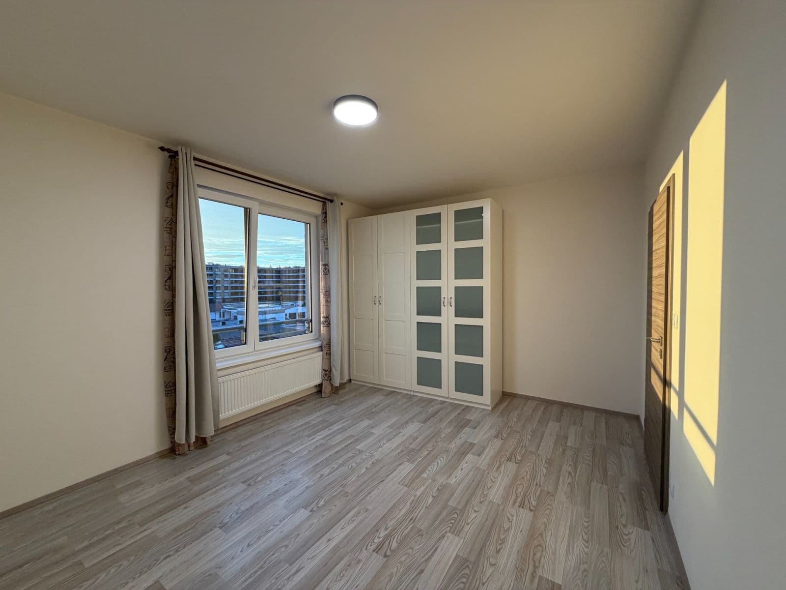 Prenájom bytu 2-izbový 61 m², Na Maninách, Praha, Praha Prenájom bytu 2-izbový 61 m², Na Maninách, Praha, Praha