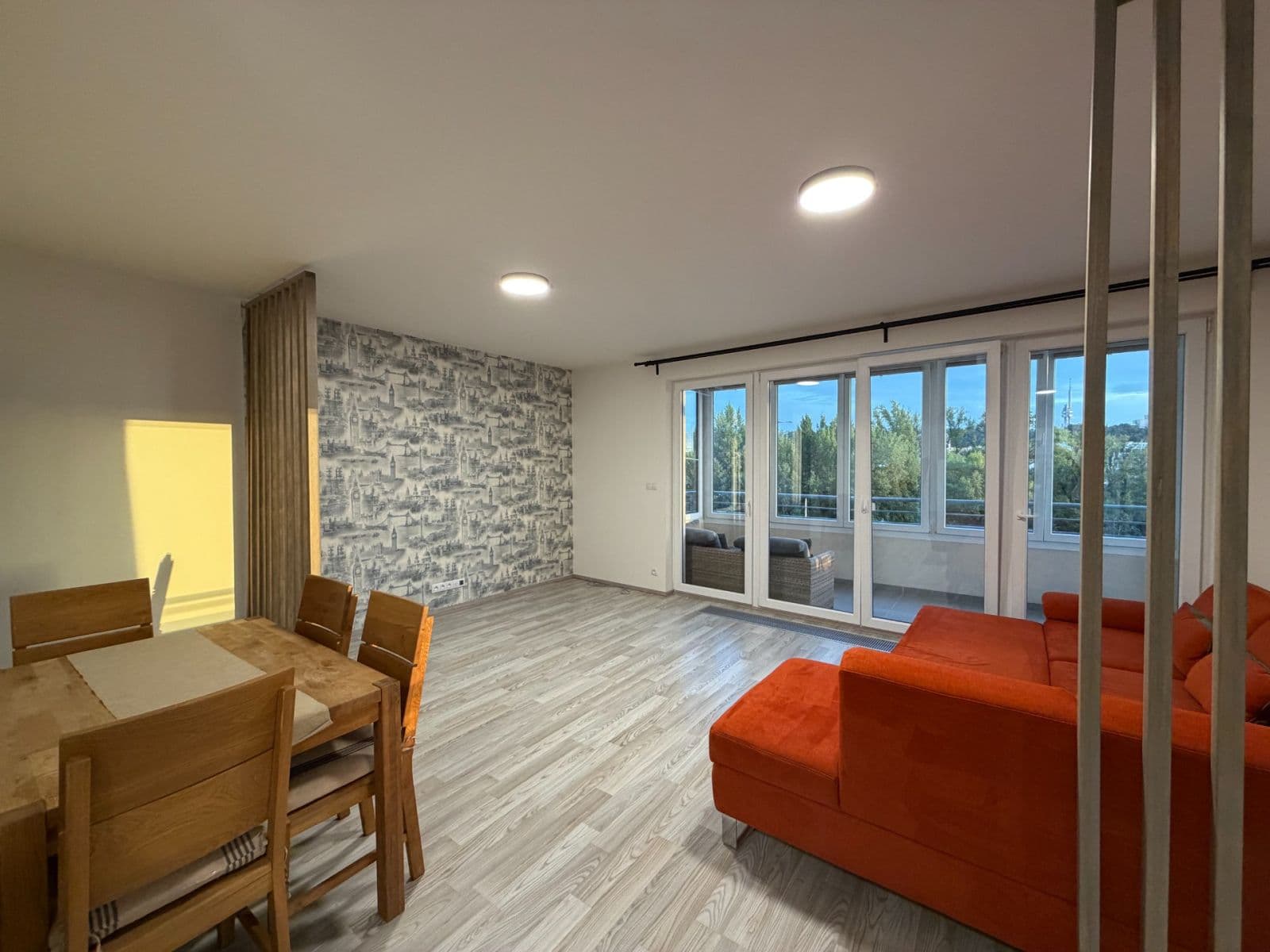 Prenájom bytu 2-izbový 61 m², Na Maninách, Praha, Praha Prenájom bytu 2-izbový 61 m², Na Maninách, Praha, Praha