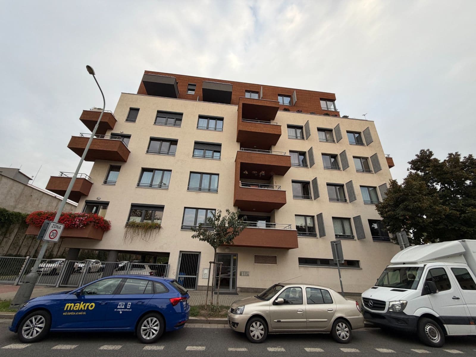 Prenájom bytu 2-izbový 61 m², Na Maninách, Praha, Praha Prenájom bytu 2-izbový 61 m², Na Maninách, Praha, Praha