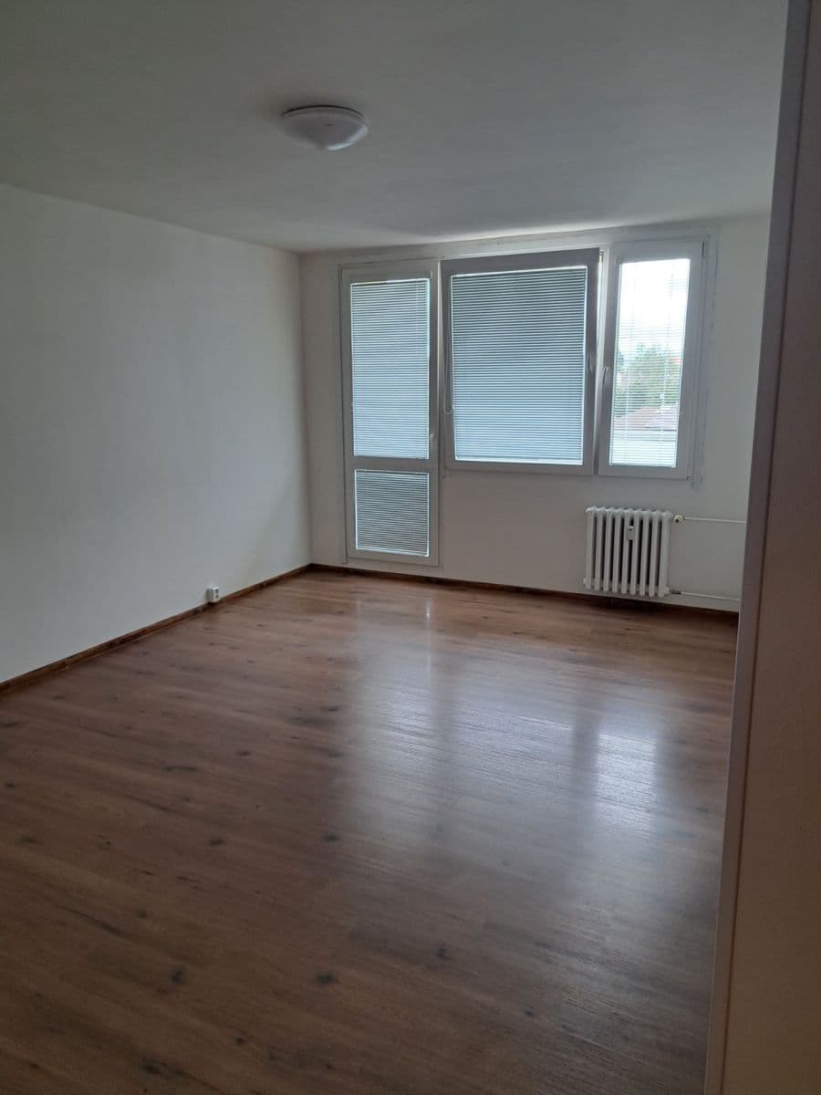 Predaj bytu 3-izbový 74 m², Kuželova, Praha, Praha Predaj bytu 3-izbový 74 m², Kuželova, Praha, Praha