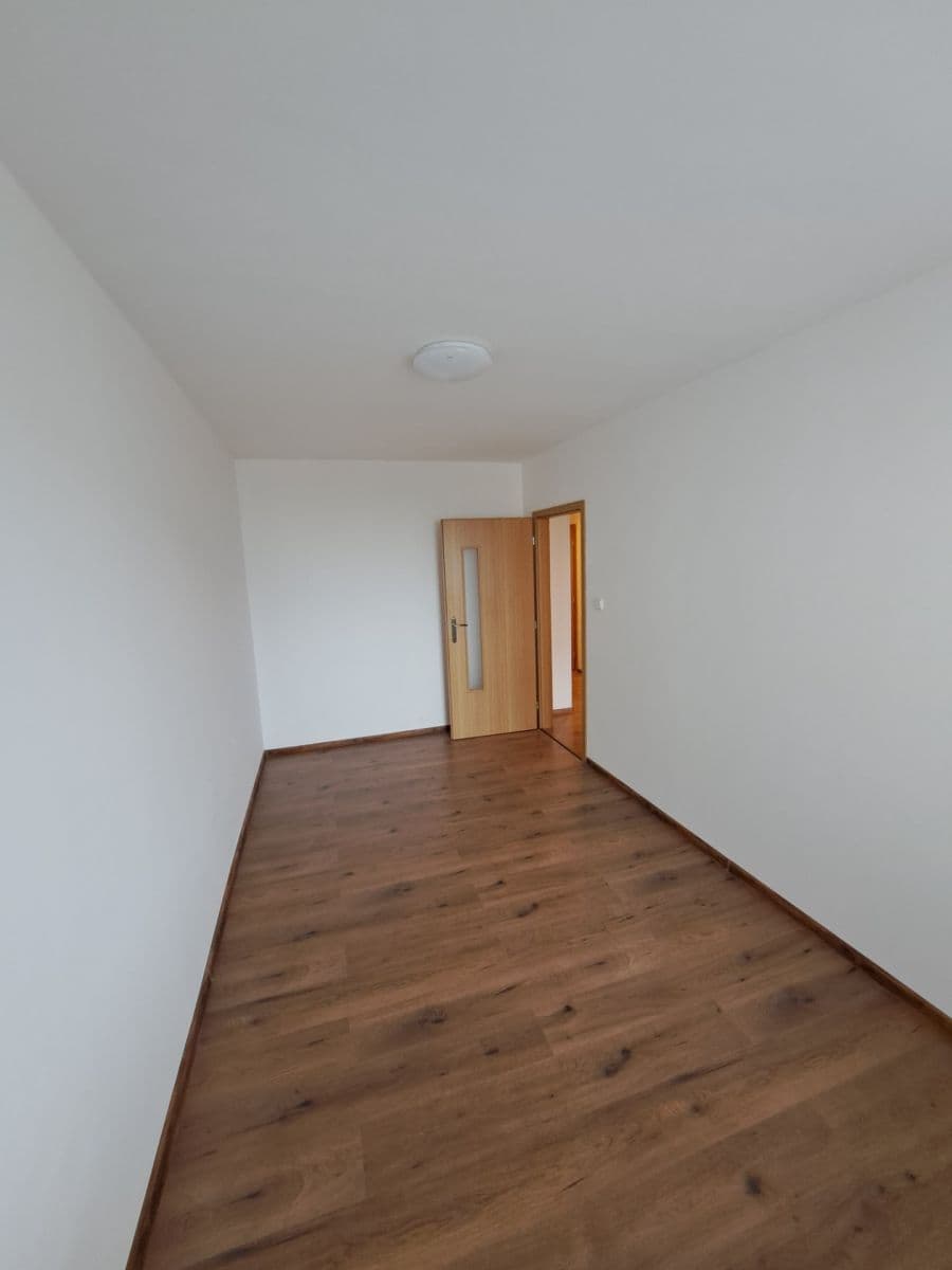 Predaj bytu 3-izbový 74 m², Kuželova, Praha, Praha Predaj bytu 3-izbový 74 m², Kuželova, Praha, Praha