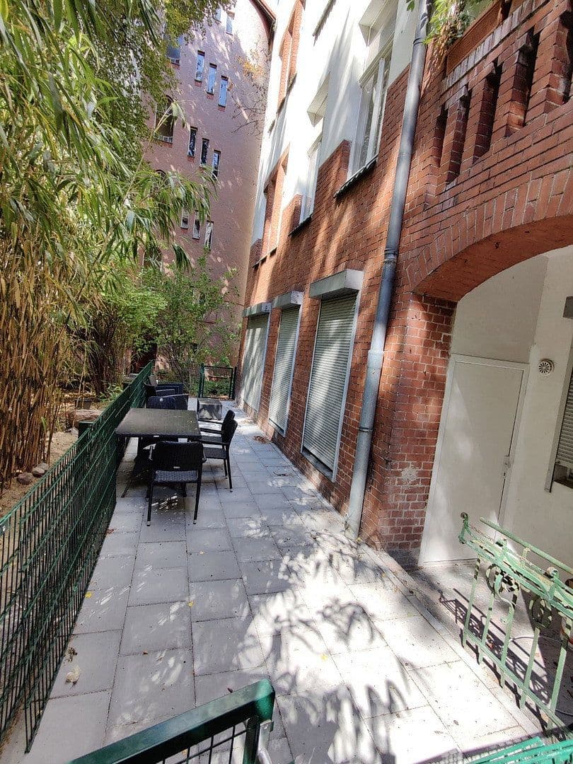 Prenájom bytu 2-izbový 70 m², Wexstr. 29, Berlin, Berlín Prenájom bytu 2-izbový 70 m², Wexstr. 29, Berlin, Berlín