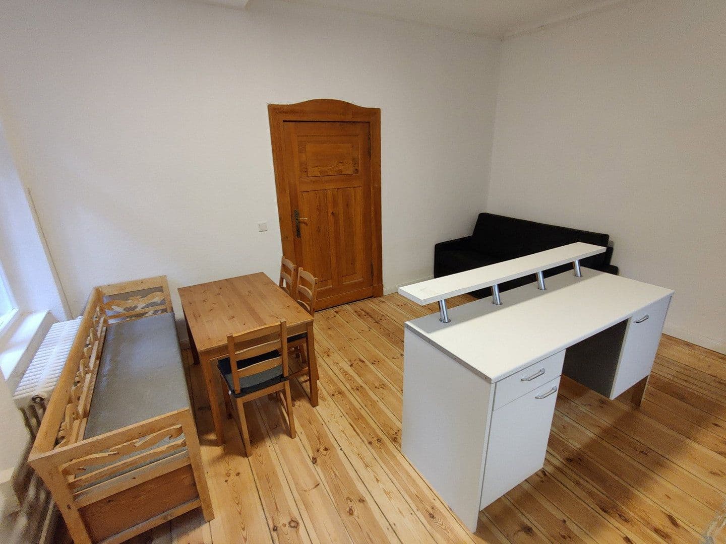 Prenájom bytu 2-izbový 70 m², Wexstr. 29, Berlin, Berlín Prenájom bytu 2-izbový 70 m², Wexstr. 29, Berlin, Berlín