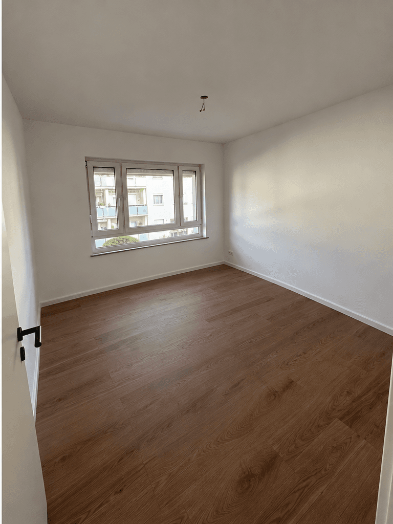 Predaj bytu 3-izbový 63 m², Brühl, Severné Porýnie - Westfálsko Predaj bytu 3-izbový 63 m², Brühl, Severné Porýnie - Westfálsko