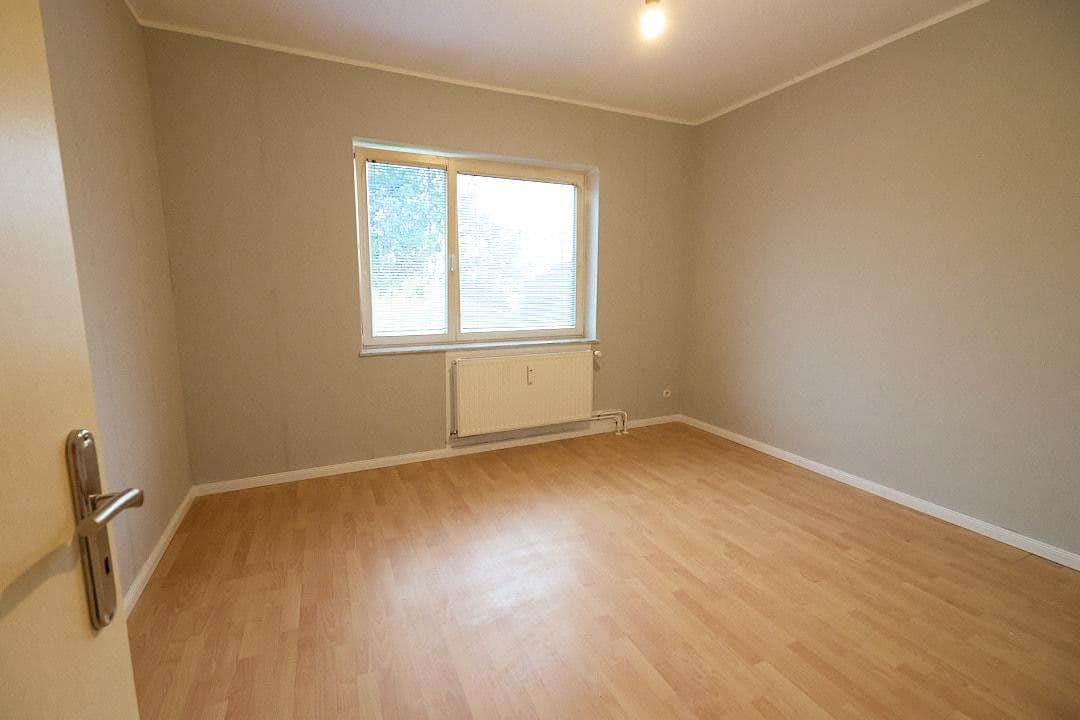 Predaj bytu 3-izbový 70 m², Heilmannring, Berlin, Berlín Predaj bytu 3-izbový 70 m², Heilmannring, Berlin, Berlín