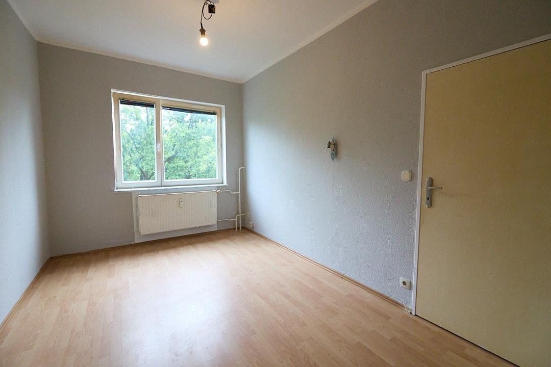 Predaj bytu 3-izbový 70 m², Heilmannring, Berlin, Berlín Predaj bytu 3-izbový 70 m², Heilmannring, Berlin, Berlín