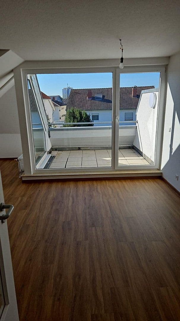 Prenájom bytu 2-izbový 56 m², Schifferstarsse 26, Lampertheim, Hesensko Prenájom bytu 2-izbový 56 m², Schifferstarsse 26, Lampertheim, Hesensko