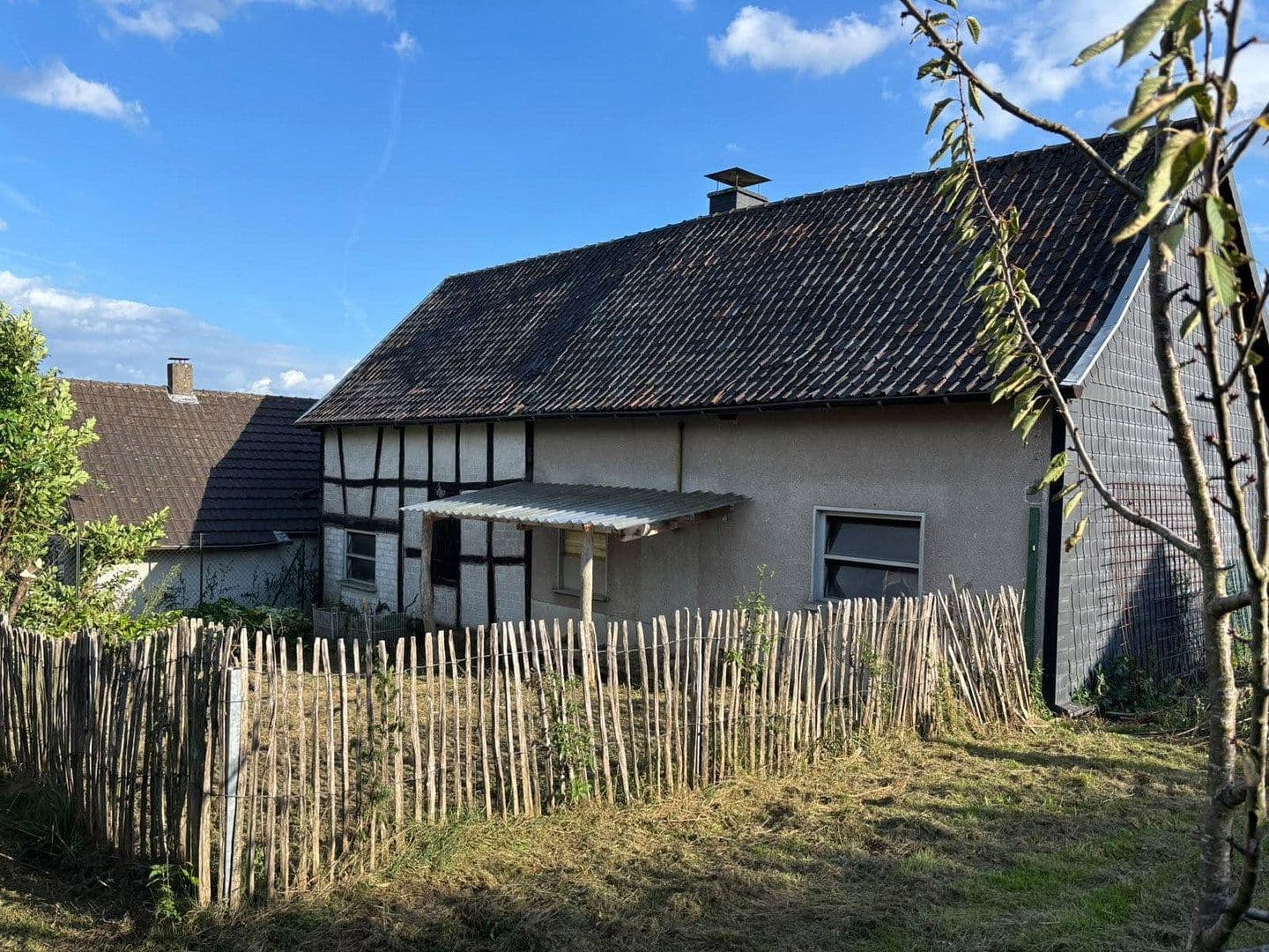 Predaj pozemku 1.201 m², Lohmar, Severné Porýnie - Westfálsko Predaj pozemku 1.201 m², Lohmar, Severné Porýnie - Westfálsko