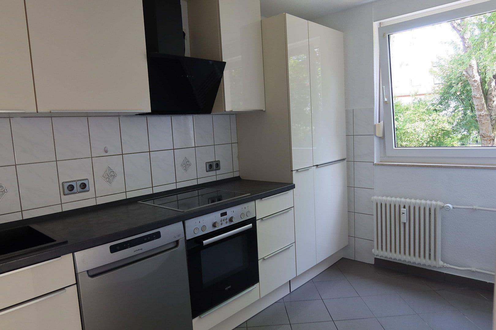 Predaj bytu 3-izbový 84 m², Am Feldrand 8, Niefern-Öschelbronn, Bádensko-Wurttembersko Predaj bytu 3-izbový 84 m², Am Feldrand 8, Niefern-Öschelbronn, Bádensko-Wurttembersko