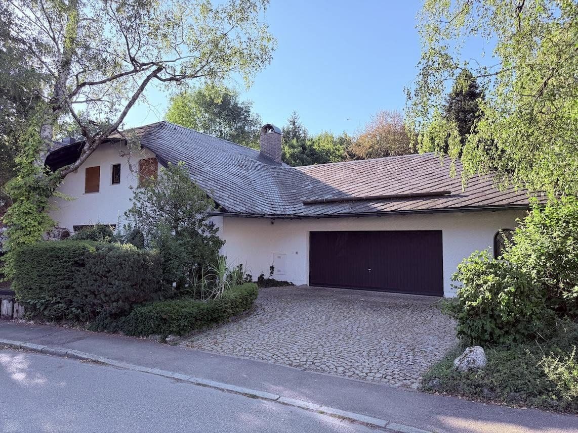Predaj domu 203 m², pozemok 1.474 m², München, Bavorsko Predaj domu 203 m², pozemok 1.474 m², München, Bavorsko