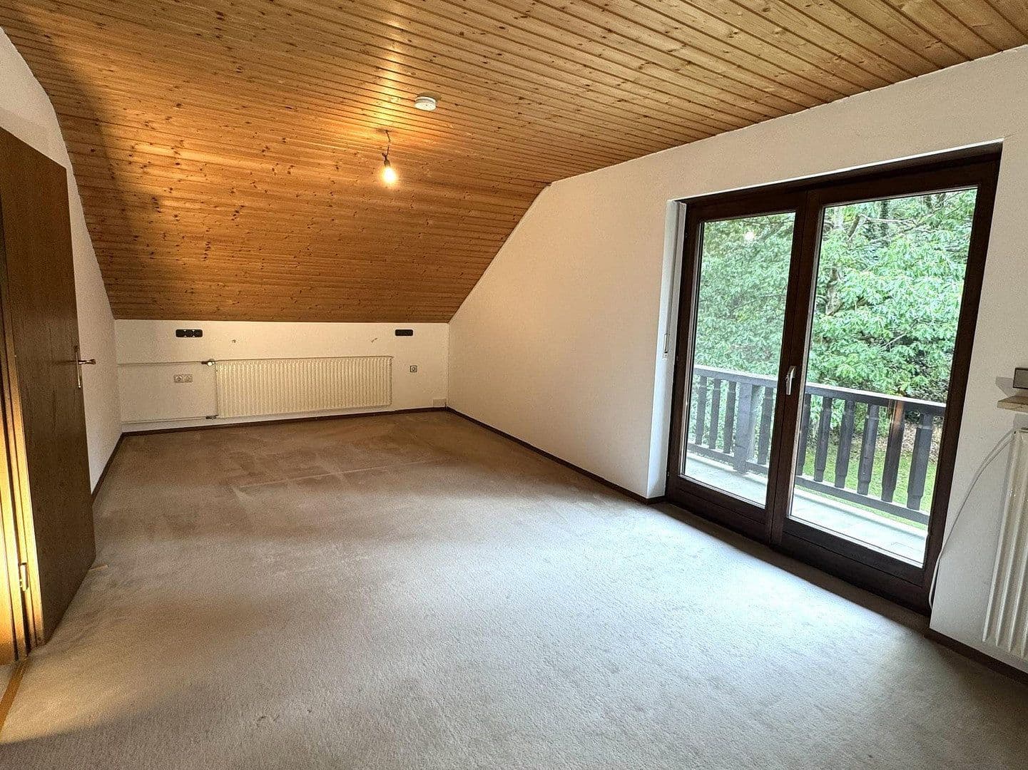 Predaj domu 203 m², pozemok 1.474 m², München, Bavorsko Predaj domu 203 m², pozemok 1.474 m², München, Bavorsko