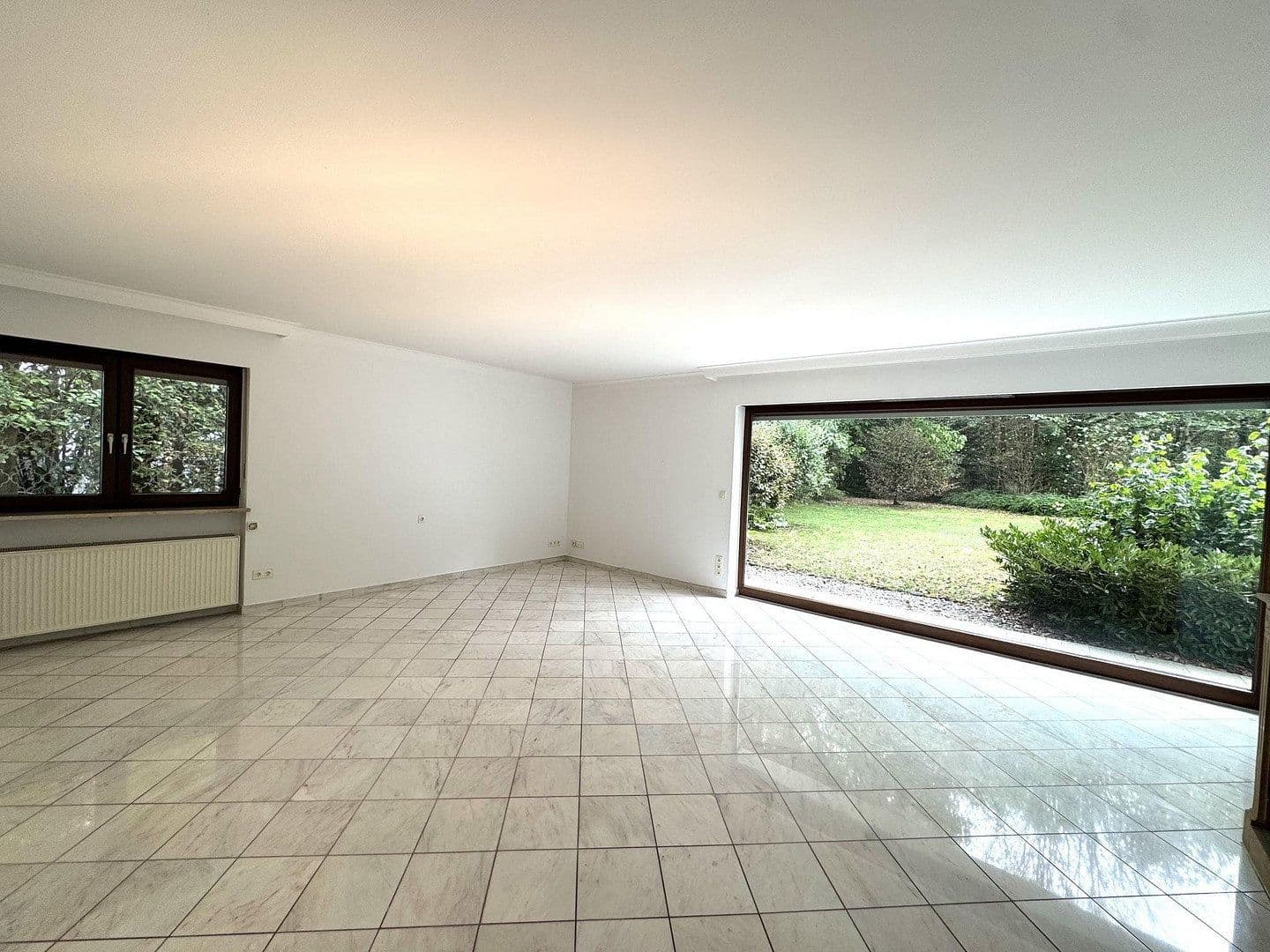 Predaj domu 203 m², pozemok 1.474 m², München, Bavorsko Predaj domu 203 m², pozemok 1.474 m², München, Bavorsko