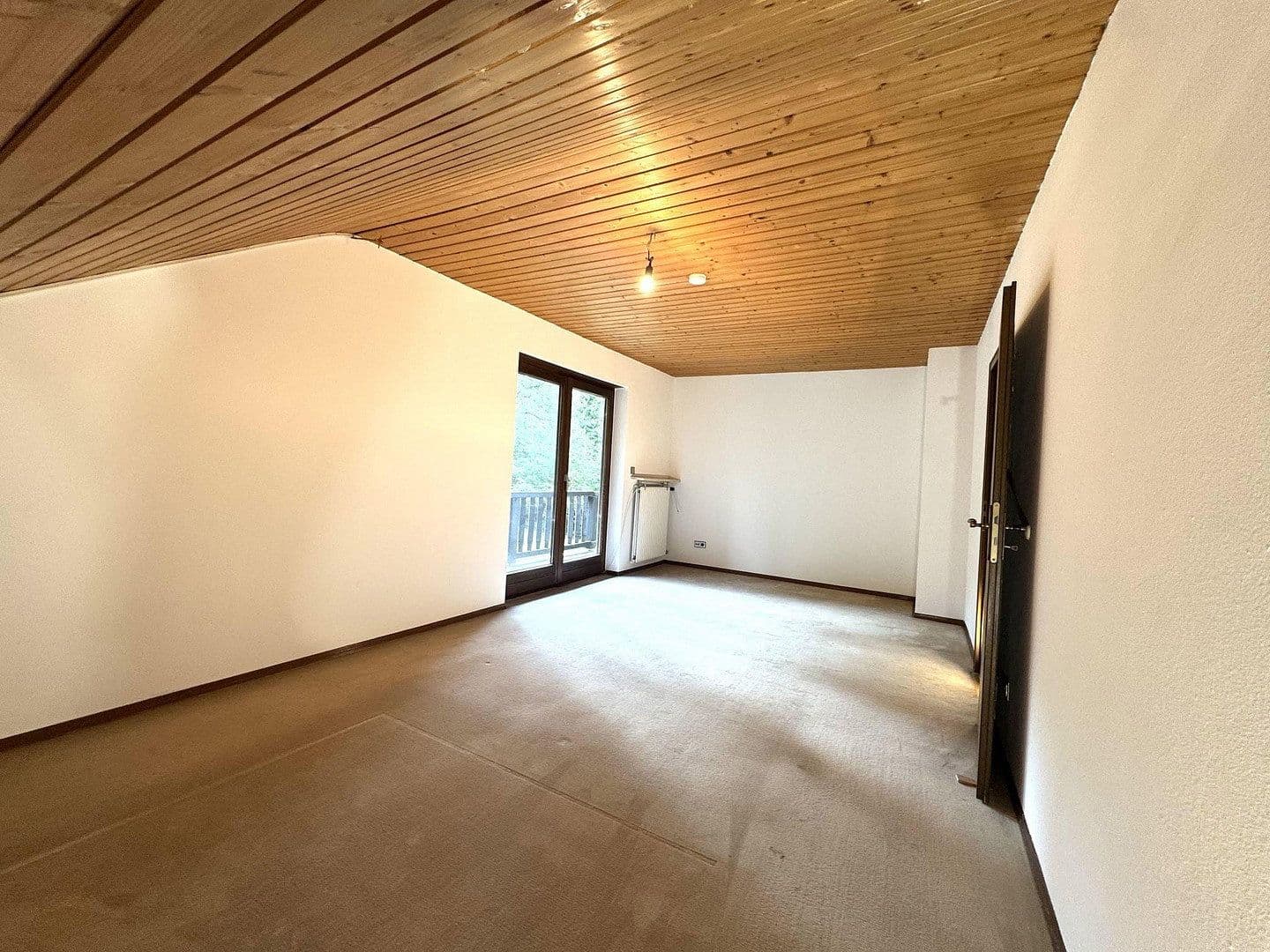 Predaj domu 203 m², pozemok 1.474 m², München, Bavorsko Predaj domu 203 m², pozemok 1.474 m², München, Bavorsko
