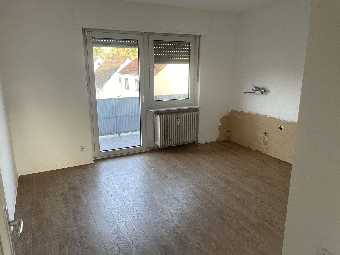 Prenájom bytu 3-izbový 80 m², Saarbrücker Str., Heusweiler, Sársko Prenájom bytu 3-izbový 80 m², Saarbrücker Str., Heusweiler, Sársko
