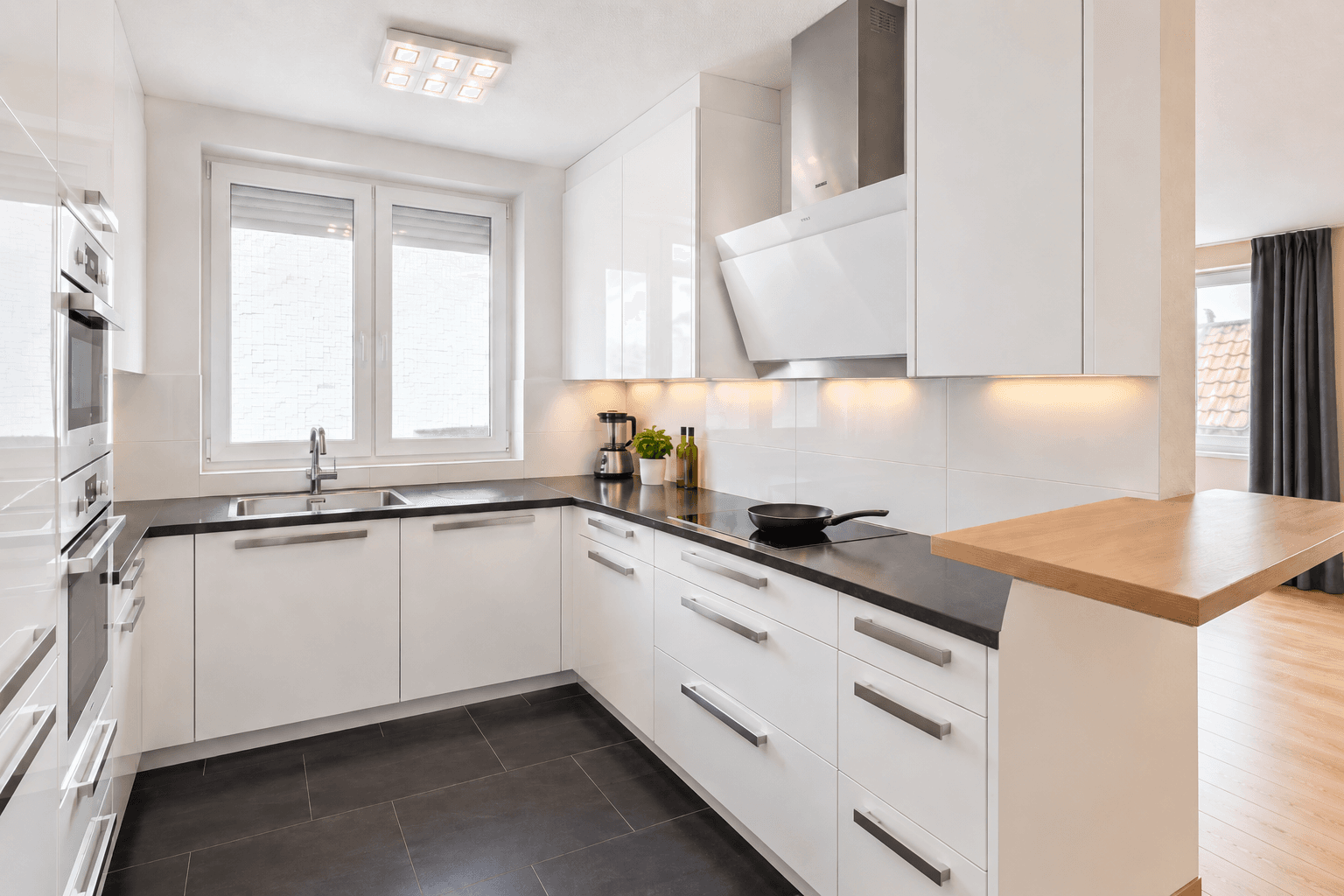 Predaj bytu 3-izbový 98 m², Leutenbach, Bádensko-Wurttembersko Predaj bytu 3-izbový 98 m², Leutenbach, Bádensko-Wurttembersko