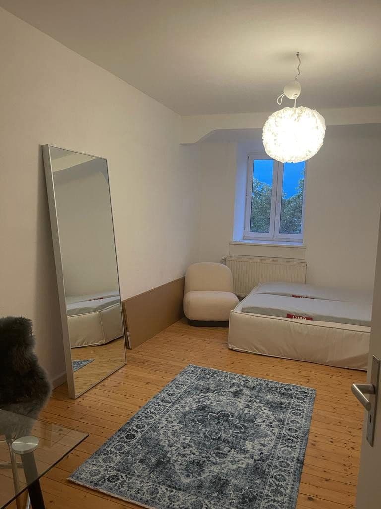Prenájom bytu 2-izbový 61 m², Ludwigshafen am Rhein, Porýnie-Falcko Prenájom bytu 2-izbový 61 m², Ludwigshafen am Rhein, Porýnie-Falcko