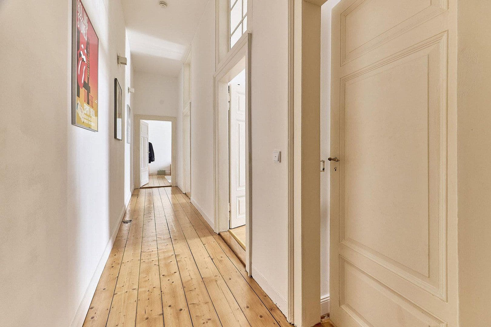 Prenájom bytu 2-izbový 61 m², Mannheim, Bádensko-Wurttembersko Prenájom bytu 2-izbový 61 m², Mannheim, Bádensko-Wurttembersko