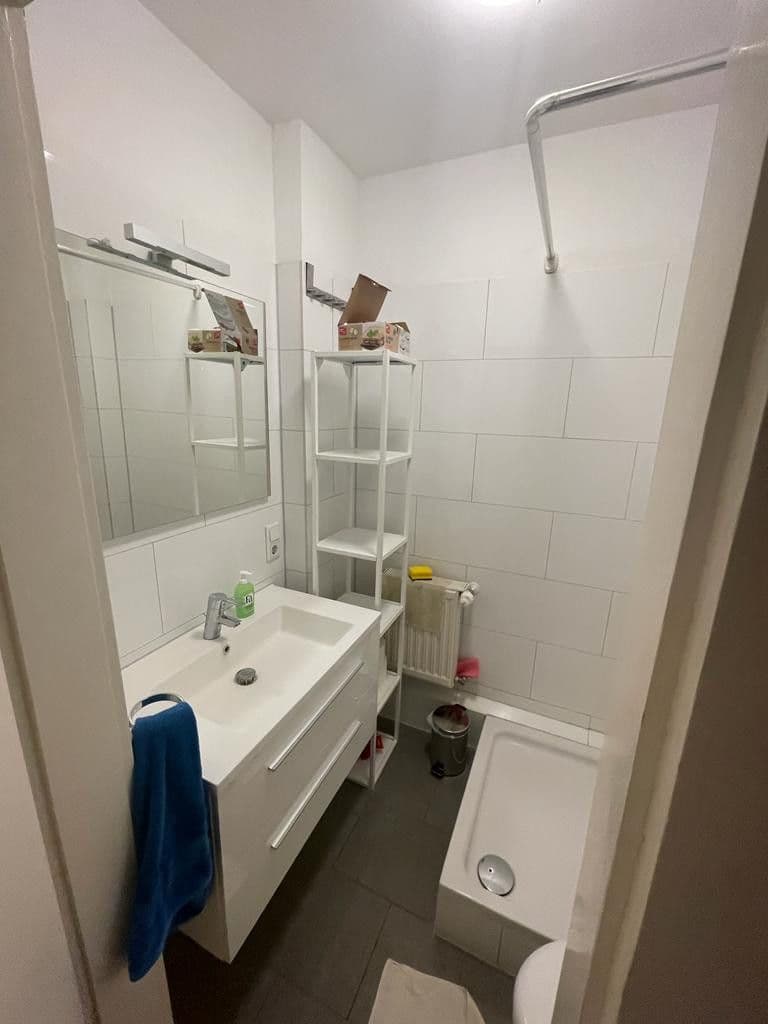 Prenájom bytu 2-izbový 61 m², Ludwigshafen am Rhein, Porýnie-Falcko Prenájom bytu 2-izbový 61 m², Ludwigshafen am Rhein, Porýnie-Falcko