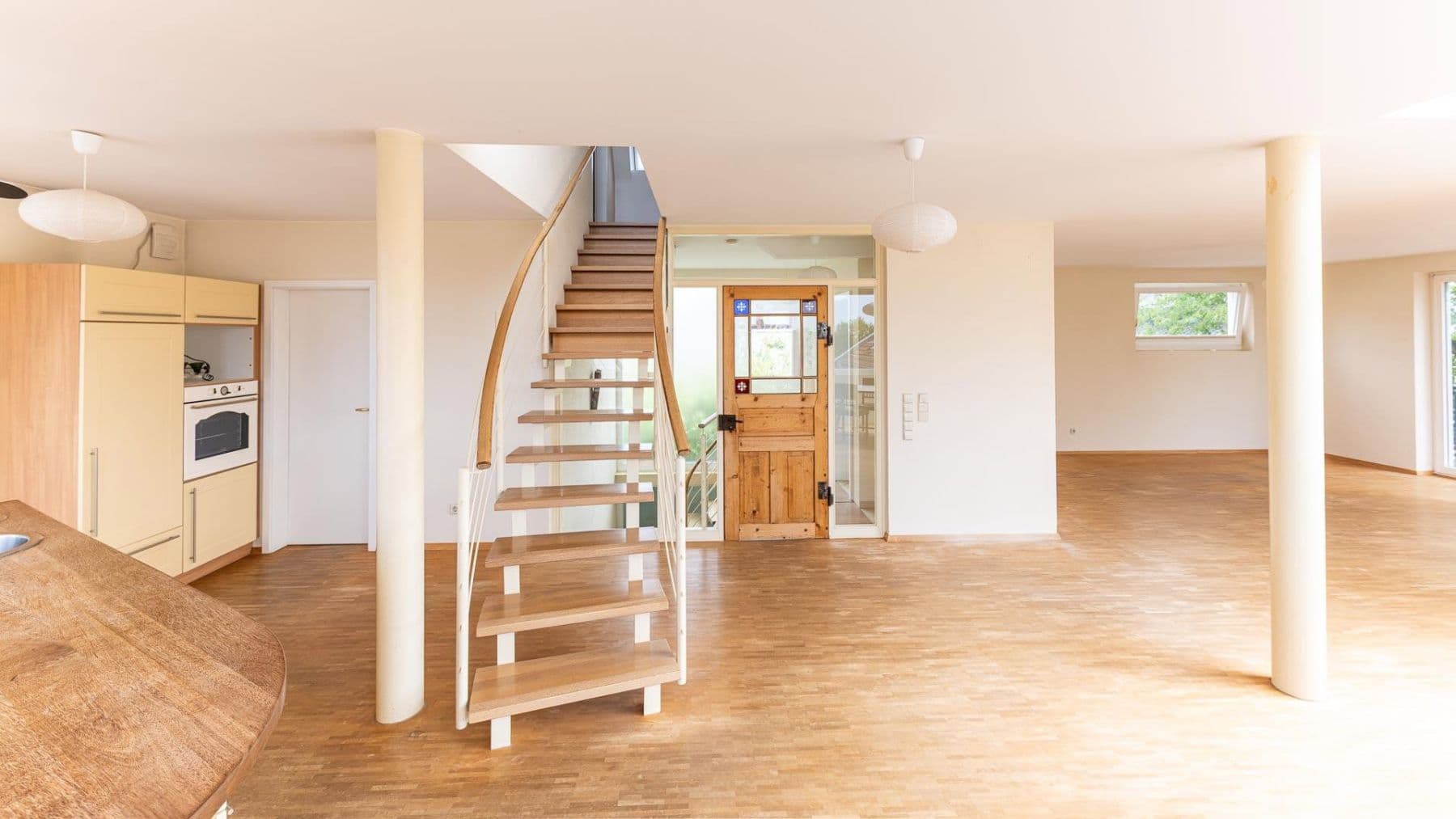 Predaj domu 196 m², pozemok 590 m², Thiviersstr. 4, Östringen, Bádensko-Wurttembersko Predaj domu 196 m², pozemok 590 m², Thiviersstr. 4, Östringen, Bádensko-Wurttembersko