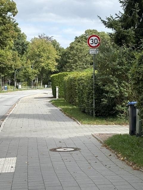 Predaj bytu 2-izbový 61 m², Bergstedter Chaussee 196, Hamburg, Hamburg Predaj bytu 2-izbový 61 m², Bergstedter Chaussee 196, Hamburg, Hamburg