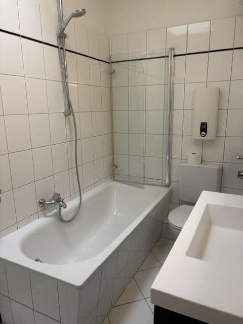 Predaj bytu 2-izbový 61 m², Bergstedter Chaussee 196, Hamburg, Hamburg Predaj bytu 2-izbový 61 m², Bergstedter Chaussee 196, Hamburg, Hamburg