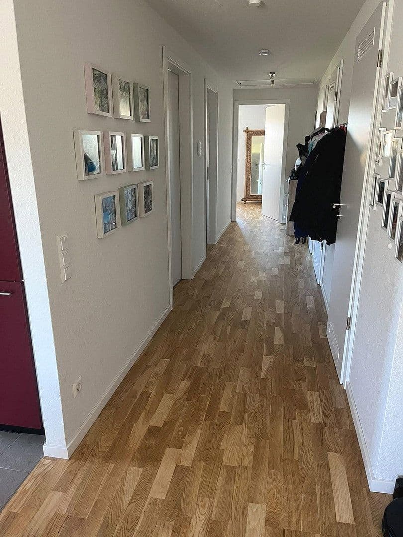 Prenájom bytu 3-izbový 84 m², Gaggenau, Bádensko-Wurttembersko Prenájom bytu 3-izbový 84 m², Gaggenau, Bádensko-Wurttembersko