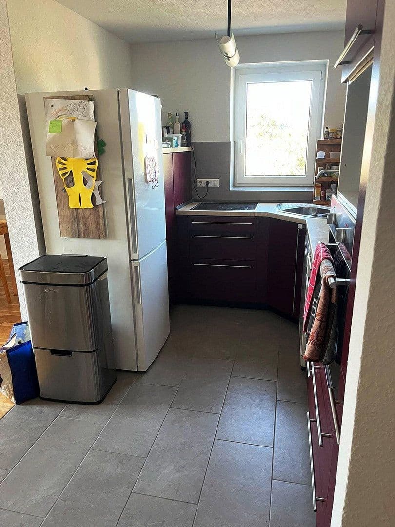 Prenájom bytu 3-izbový 84 m², Gaggenau, Bádensko-Wurttembersko Prenájom bytu 3-izbový 84 m², Gaggenau, Bádensko-Wurttembersko