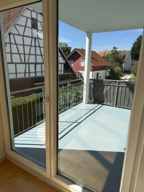 Prenájom bytu 3-izbový 72 m², Kusterdingen, Bádensko-Wurttembersko Prenájom bytu 3-izbový 72 m², Kusterdingen, Bádensko-Wurttembersko