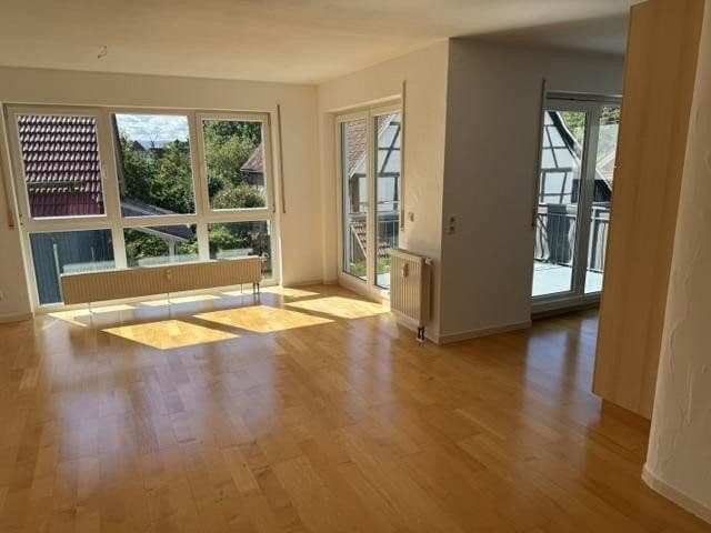 Prenájom bytu 3-izbový 72 m², Kusterdingen, Bádensko-Wurttembersko Prenájom bytu 3-izbový 72 m², Kusterdingen, Bádensko-Wurttembersko