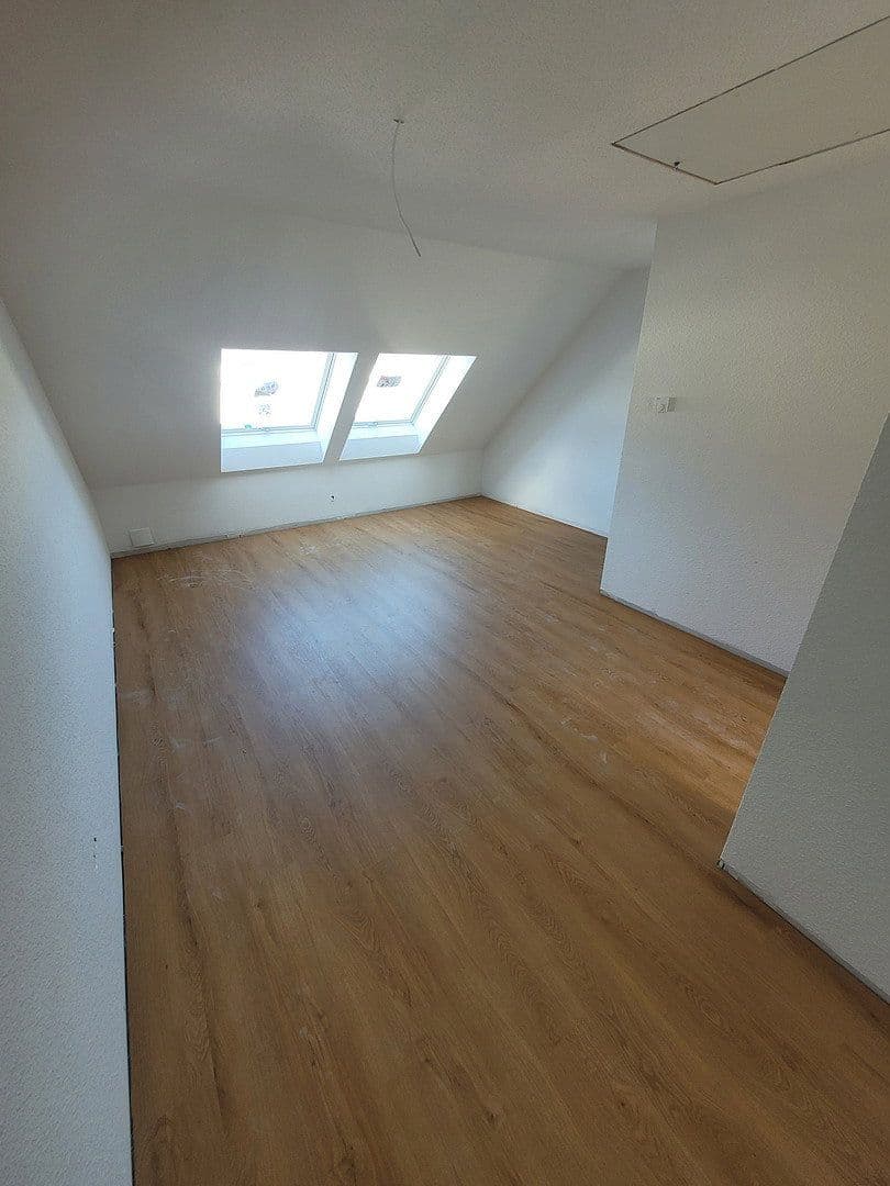 Prenájom domu 114 m², pozemok 70 m², Emilie-Fontane-Str. 16, Zossen, Brandenbursko Prenájom domu 114 m², pozemok 70 m², Emilie-Fontane-Str. 16, Zossen, Brandenbursko