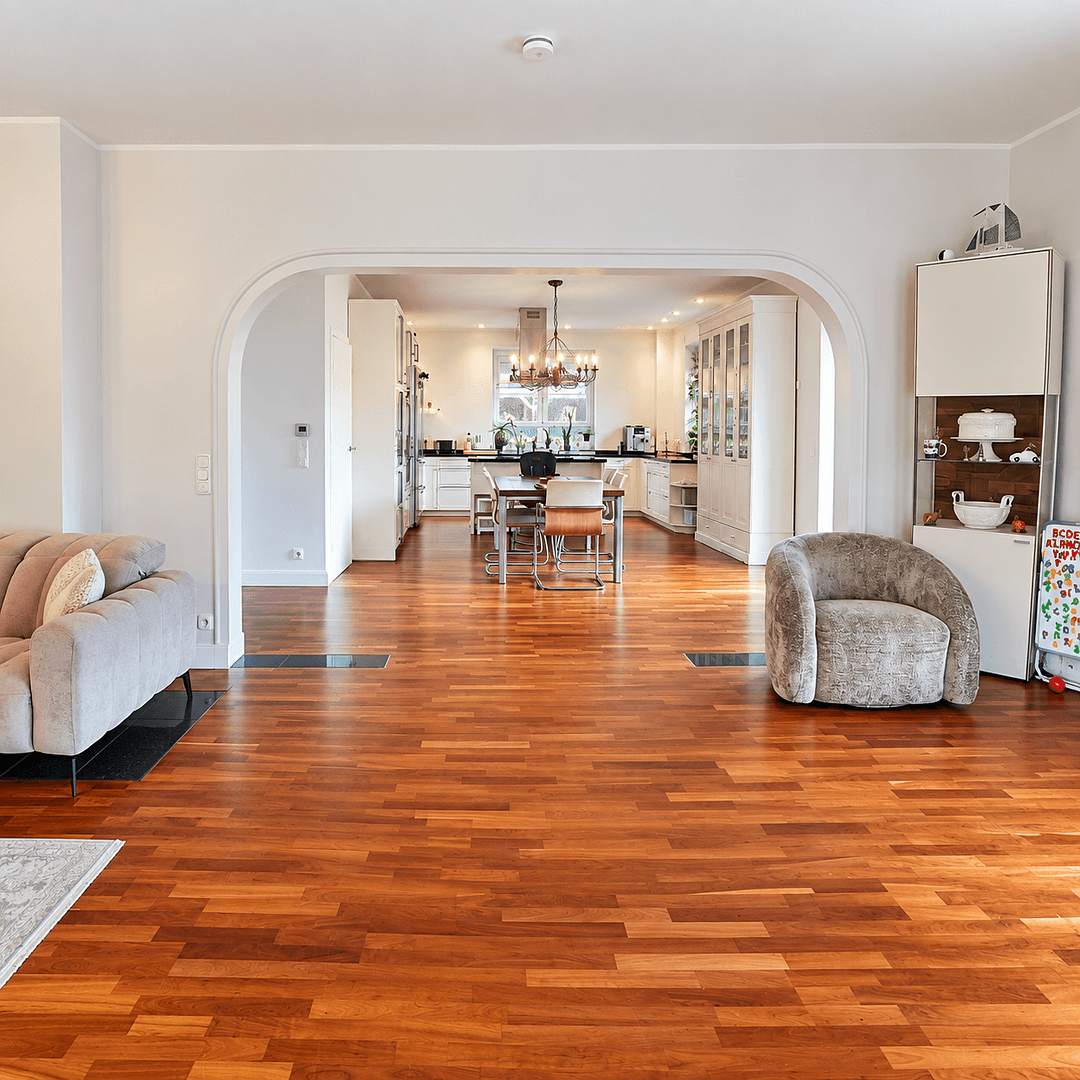 Predaj domu 250 m², pozemok 953 m², Quickborn, Šlezvicko-Holštajnsko Predaj domu 250 m², pozemok 953 m², Quickborn, Šlezvicko-Holštajnsko
