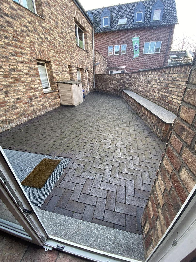 Predaj domu 234 m², pozemok 229 m², Dormagen, Severné Porýnie - Westfálsko Predaj domu 234 m², pozemok 229 m², Dormagen, Severné Porýnie - Westfálsko