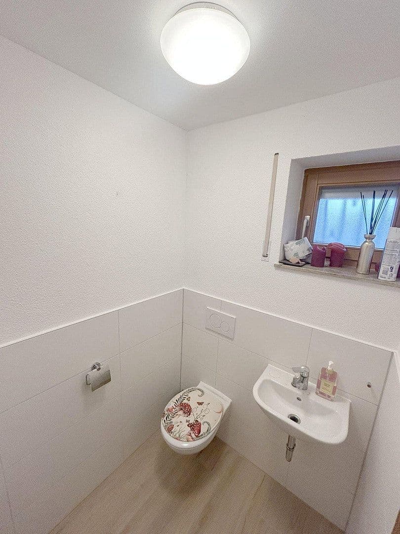 Predaj domu 140 m², pozemok 330 m², Oberdorf 7a, Senden, Bavorsko Predaj domu 140 m², pozemok 330 m², Oberdorf 7a, Senden, Bavorsko