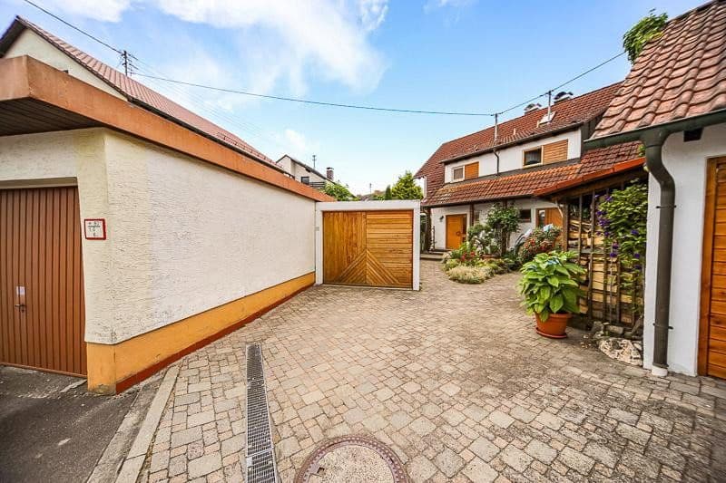 Predaj domu 140 m², pozemok 330 m², Oberdorf 7a, Senden, Bavorsko Predaj domu 140 m², pozemok 330 m², Oberdorf 7a, Senden, Bavorsko