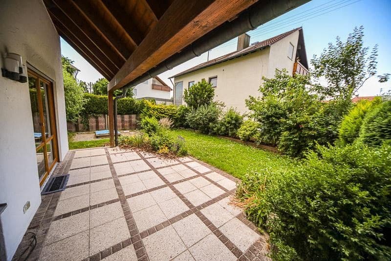 Predaj domu 140 m², pozemok 330 m², Oberdorf 7a, Senden, Bavorsko Predaj domu 140 m², pozemok 330 m², Oberdorf 7a, Senden, Bavorsko