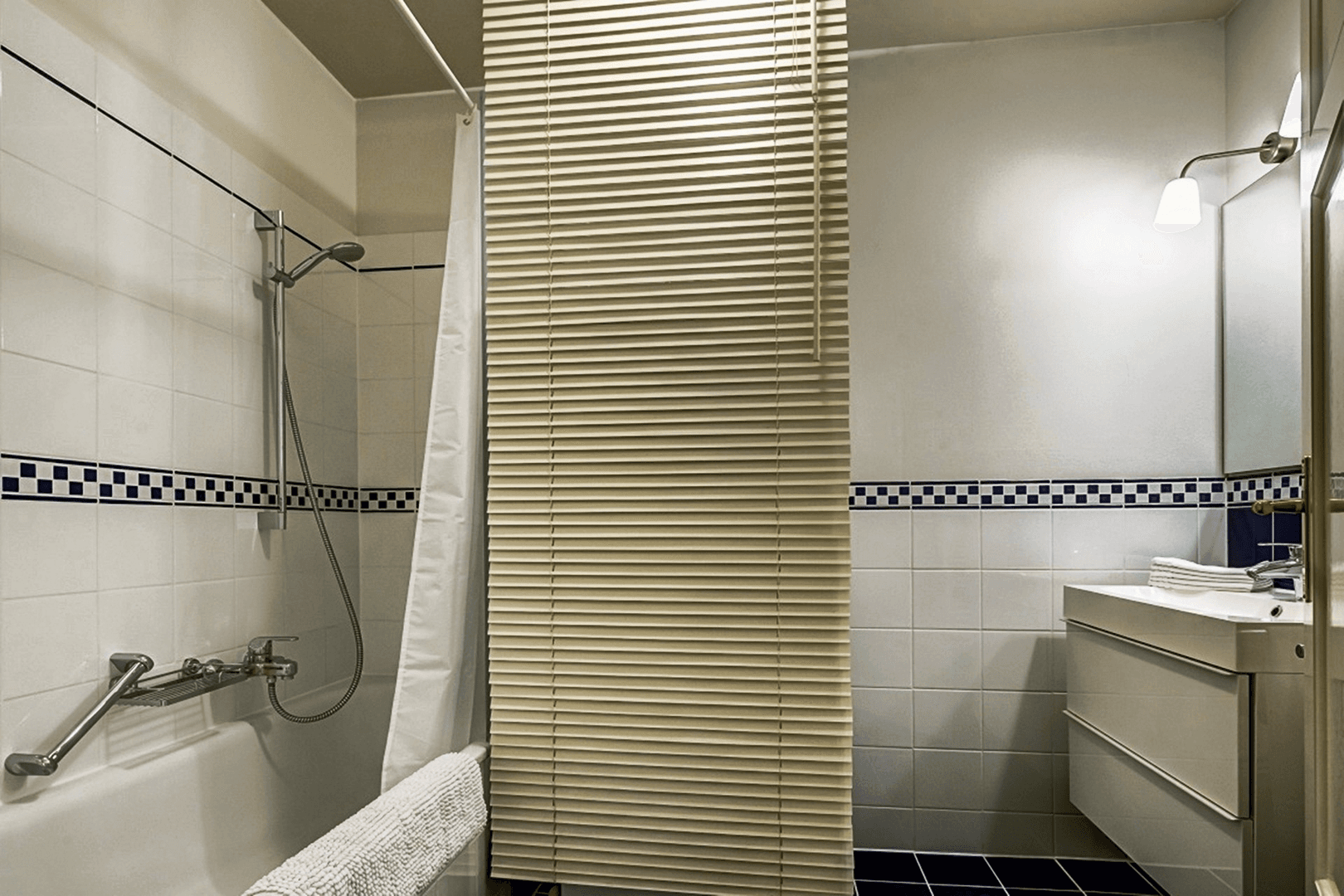 Prenájom bytu 1-izbový 44 m², München, Bavorsko Prenájom bytu 1-izbový 44 m², München, Bavorsko