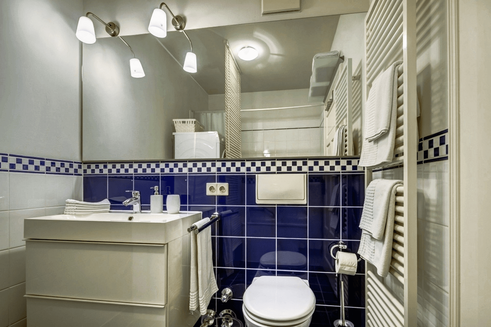 Prenájom bytu 1-izbový 44 m², München, Bavorsko Prenájom bytu 1-izbový 44 m², München, Bavorsko