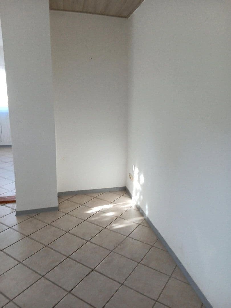 Predaj domu 97 m², pozemok 173 m², Philippsburg, Bádensko-Wurttembersko Predaj domu 97 m², pozemok 173 m², Philippsburg, Bádensko-Wurttembersko