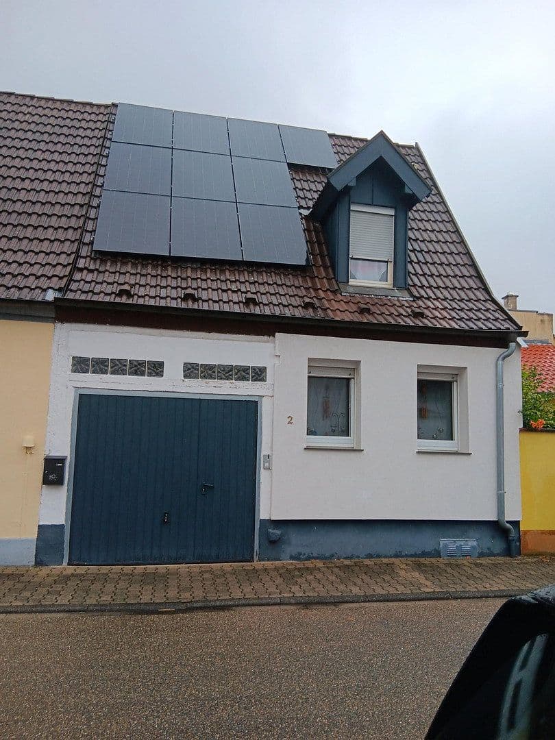 Predaj domu 97 m², pozemok 173 m², Philippsburg, Bádensko-Wurttembersko Predaj domu 97 m², pozemok 173 m², Philippsburg, Bádensko-Wurttembersko