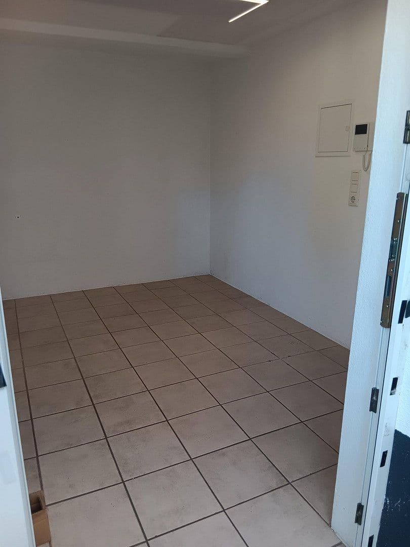 Predaj domu 97 m², pozemok 173 m², Philippsburg, Bádensko-Wurttembersko Predaj domu 97 m², pozemok 173 m², Philippsburg, Bádensko-Wurttembersko
