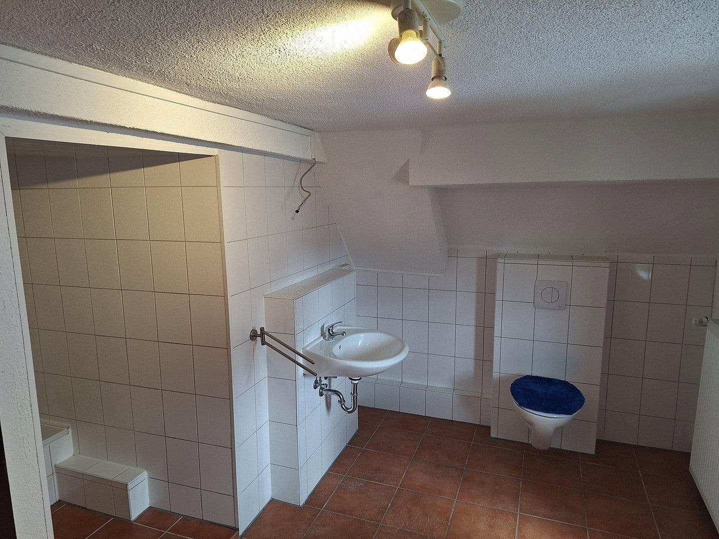 Prenájom bytu 2-izbový 46 m², Worms, Porýnie-Falcko Prenájom bytu 2-izbový 46 m², Worms, Porýnie-Falcko