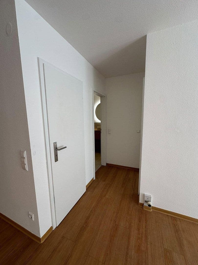 Prenájom bytu 3-izbový 71 m², Kirchheim unter Teck, Bádensko-Wurttembersko Prenájom bytu 3-izbový 71 m², Kirchheim unter Teck, Bádensko-Wurttembersko