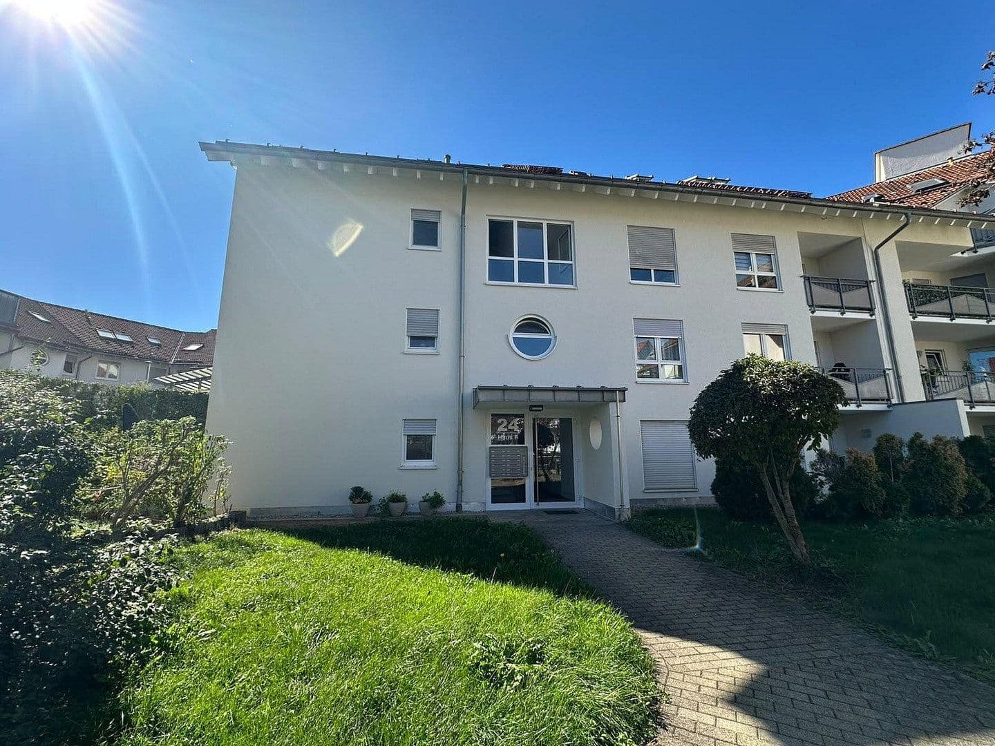 Prenájom bytu 3-izbový 71 m², Kirchheim unter Teck, Bádensko-Wurttembersko Prenájom bytu 3-izbový 71 m², Kirchheim unter Teck, Bádensko-Wurttembersko