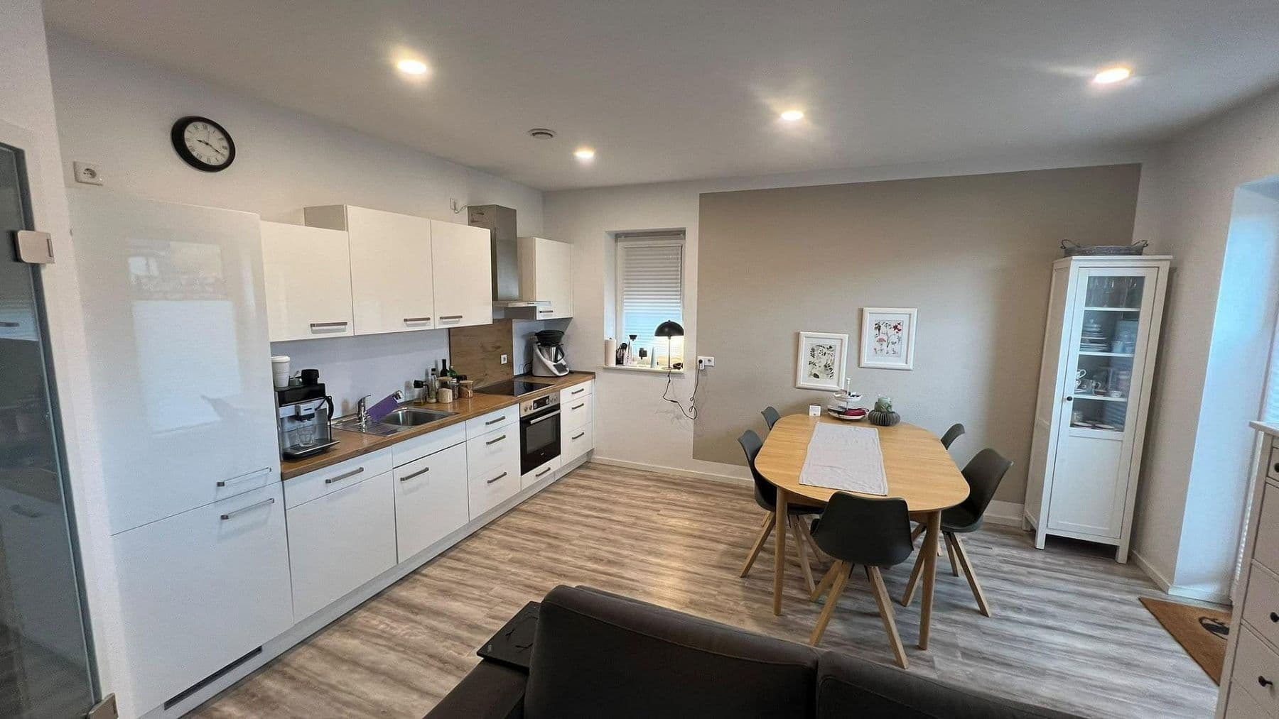 Prenájom bytu 3-izbový 81 m², Steinbrinksfeld 33 B, Georgsmarienhütte, Dolné Sasko Prenájom bytu 3-izbový 81 m², Steinbrinksfeld 33 B, Georgsmarienhütte, Dolné Sasko